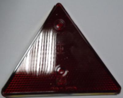 Катафот на прицеп (треугольник) под болты (металлическая основа)
