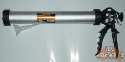 Пистолет-шприц для герметиков алюминиевый тип "Мастер" 700мл.