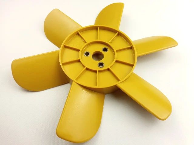 Крильчатка радіатора 2121 (6 лопатей) (жовта )